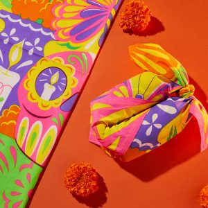 Colourful Souls Knot Wrap